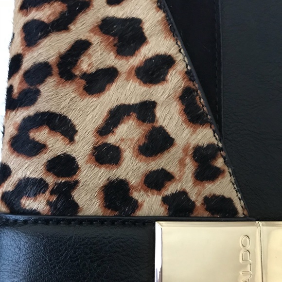 ✨SOLD ✨ ALDO ANIMAL PRINT WALLET/CLUTCH - Picture 6 of 8